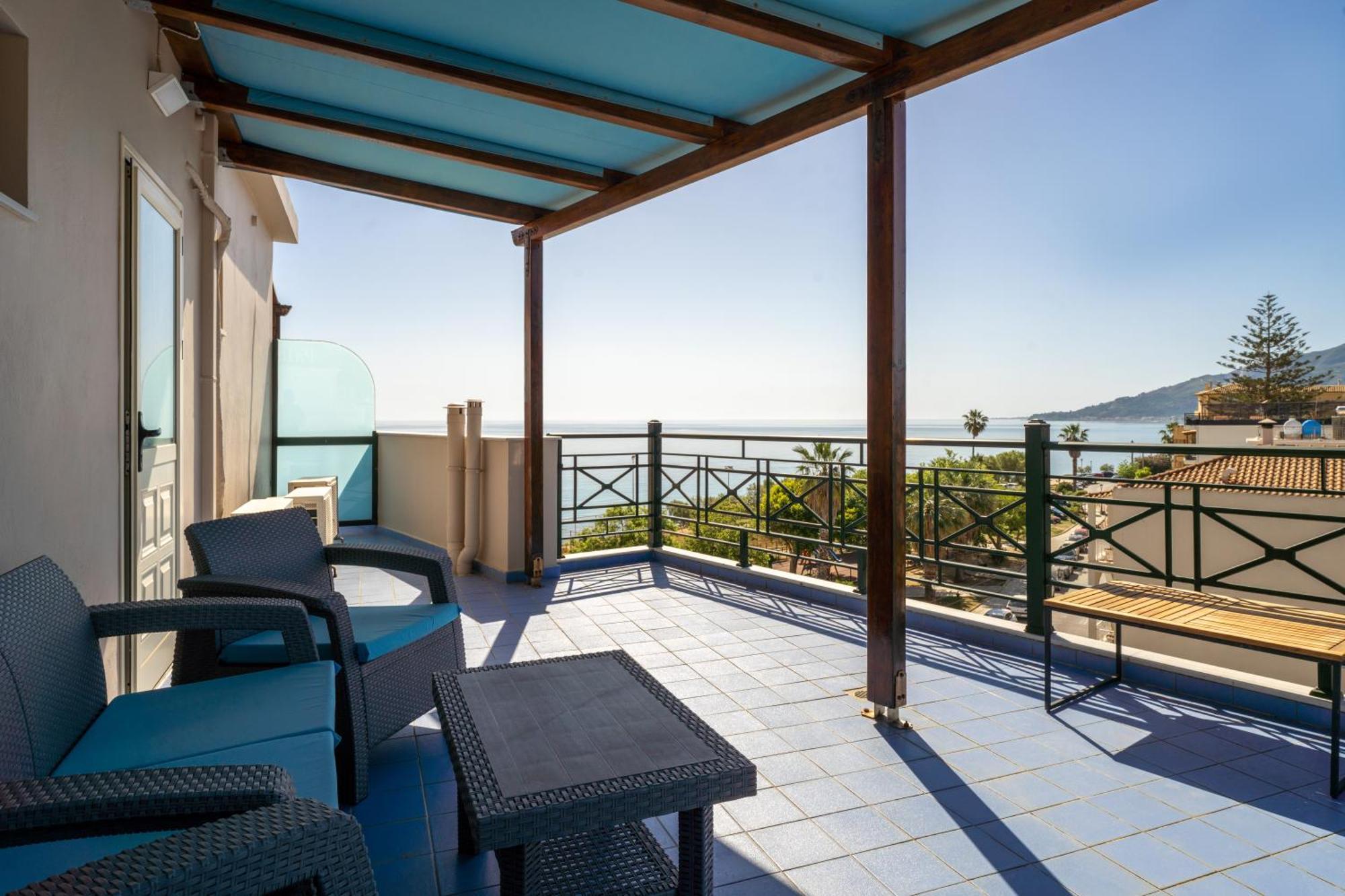 Hotel Plaza 3*