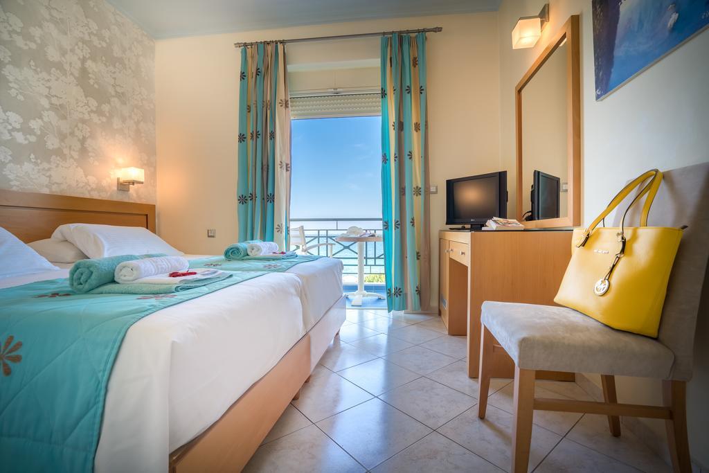 Hotel Plaza 3*